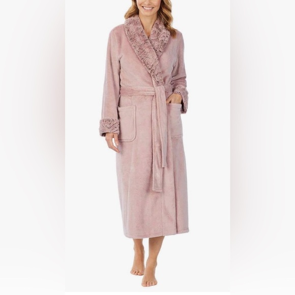Carole Hochman Other - Carole Hochman Plush Wrap Robe